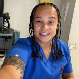 Meet your Posher, Tab